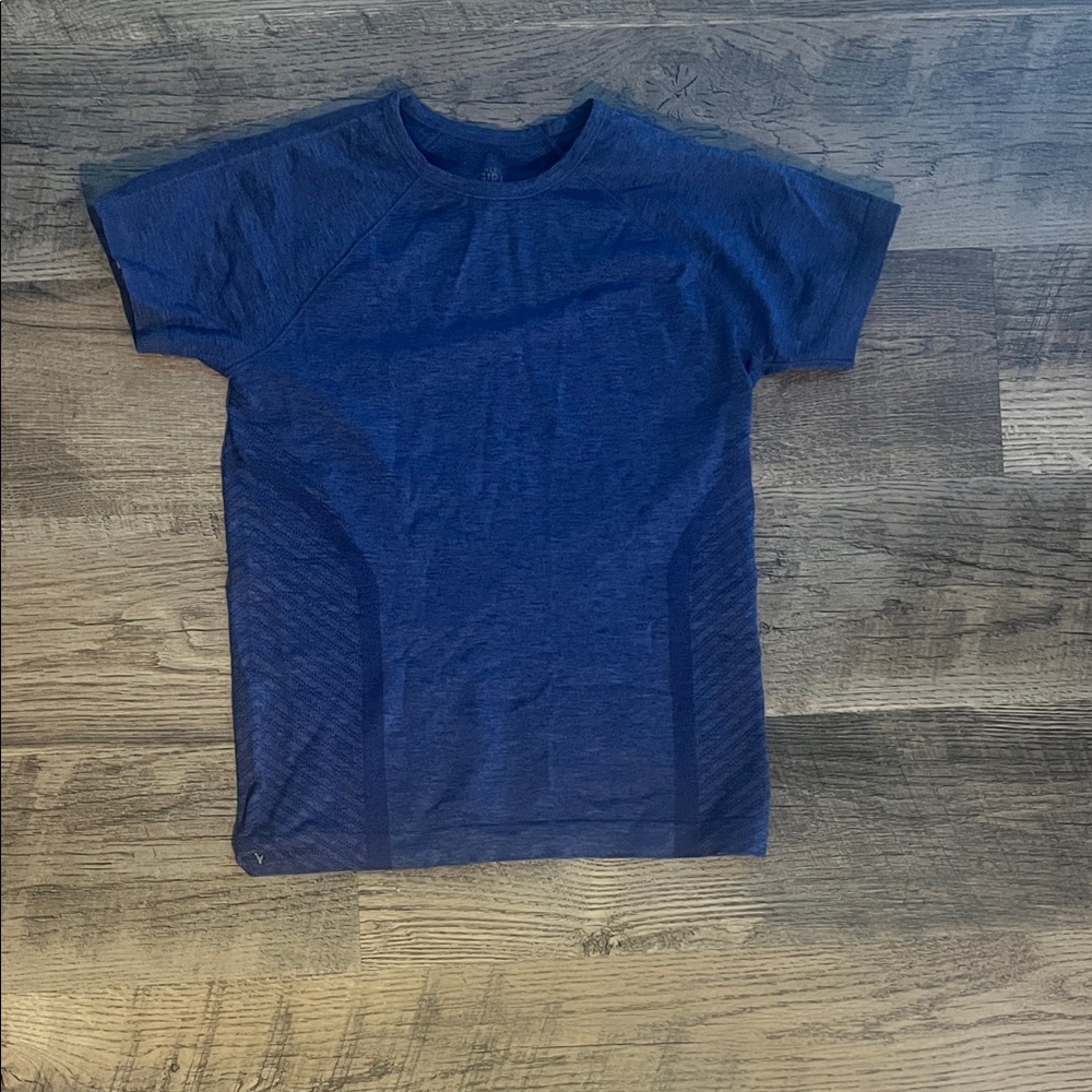 Athleta Girls  Deep purple Short Sleeve Tee.